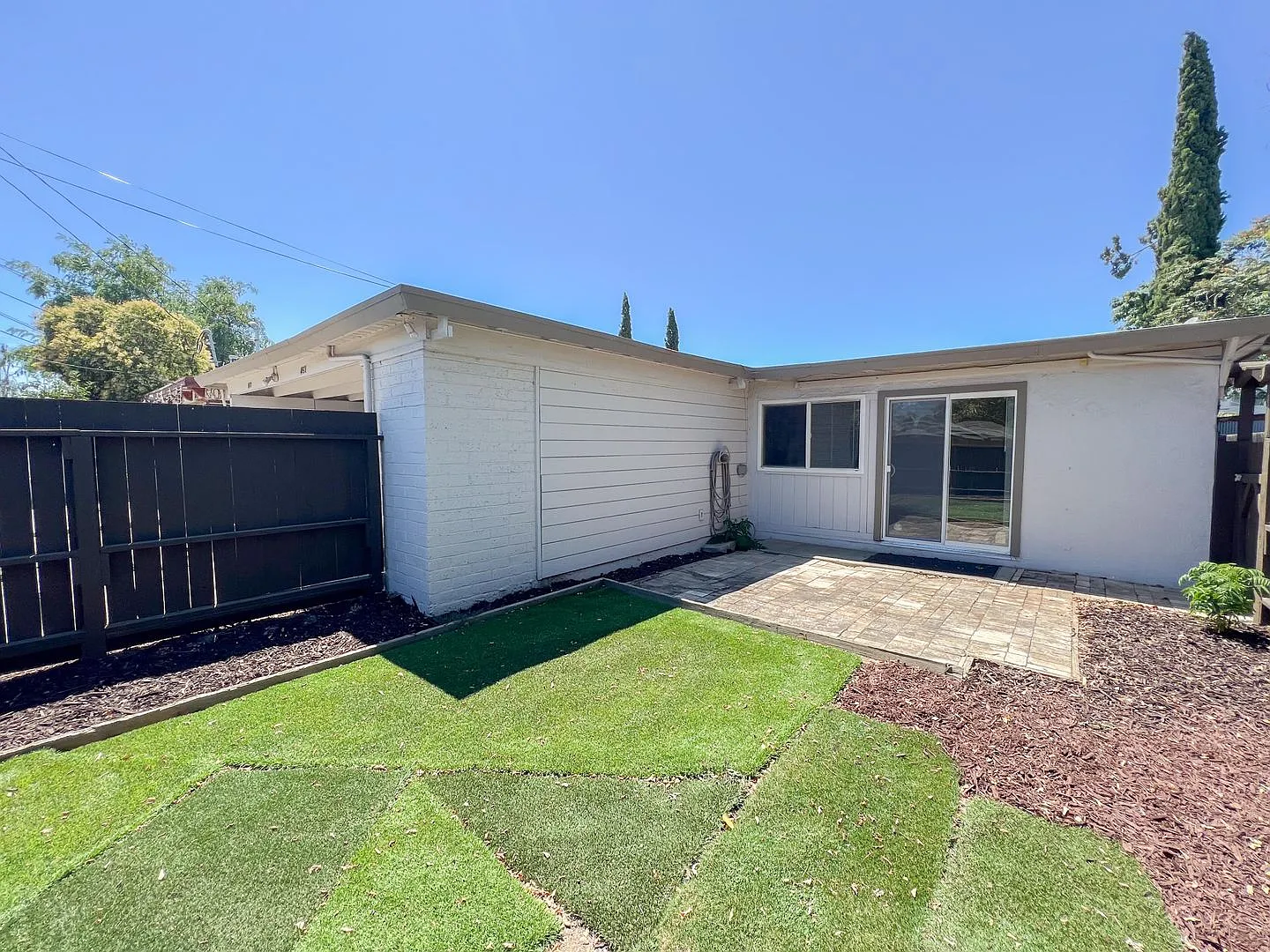 Two Bed 1 Bath Duplex in Livermore Close To Downtown — Photo 1