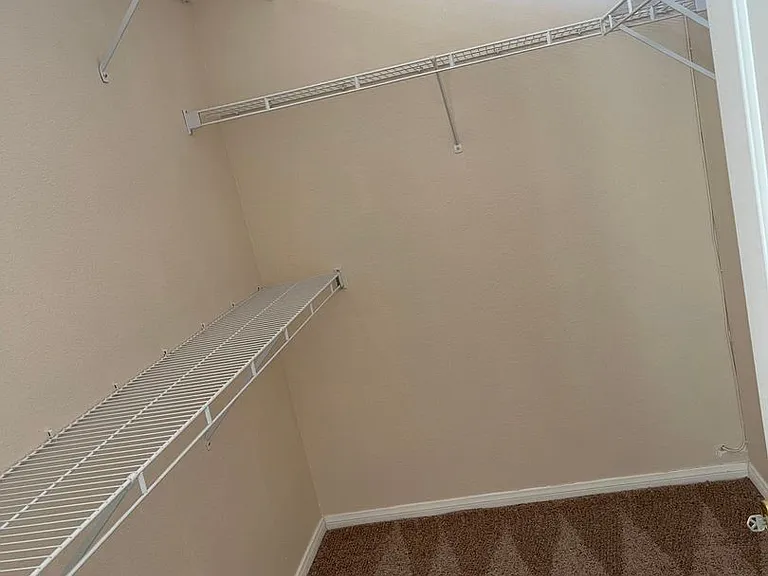 135 Wildhorn Ct — Photo 13