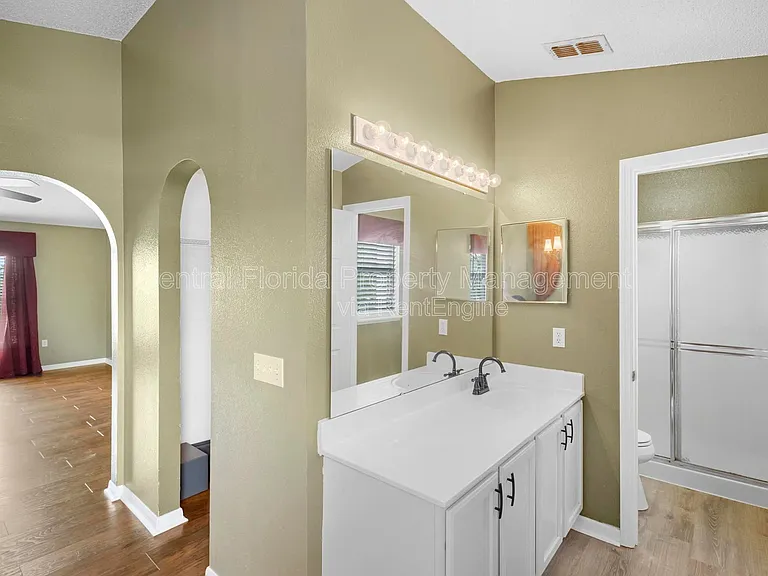 4657 Willamette Cir — Photo 17