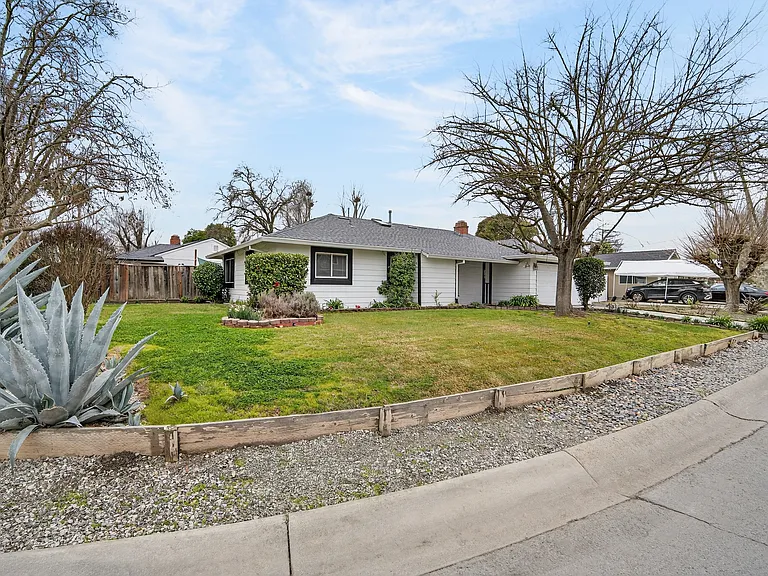 259 Gloria Dr — Photo 29