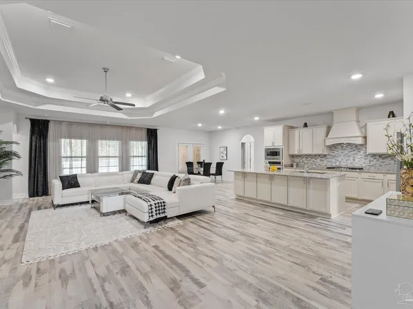 7942 Stream Ridge Rd, Pensacola, FL 32526