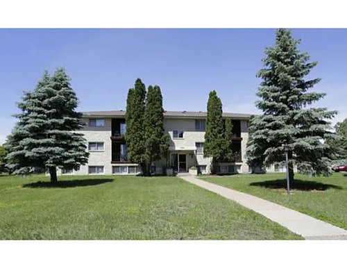 Dakotah Apartments - Bldg 11644 Photo 1