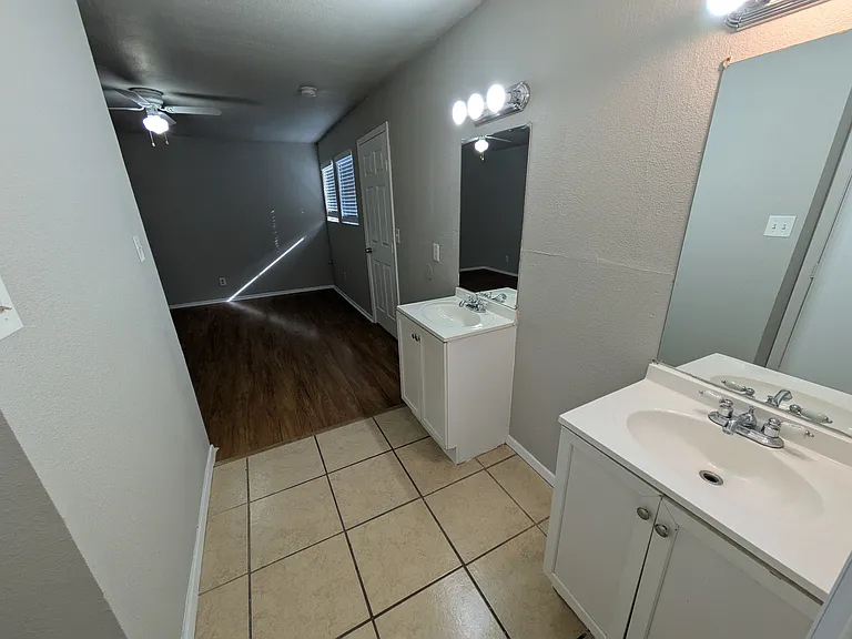 9575 Gonzales Dr — Photo 11