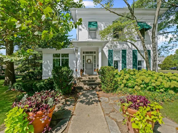 500 S Taft St, Paxton, IL 60957