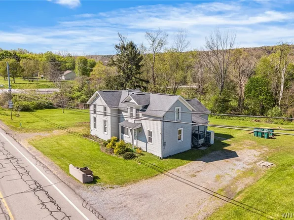9534 Boston State Rd, Boston, NY 14025