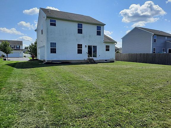 3rd image of 5574 Wyandra Dr