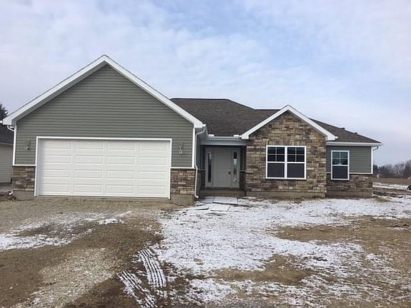 3rd image of 130 Fox Harbor Dr