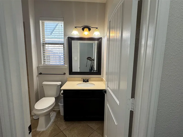 5310 Royal Press Dr — Photo 15