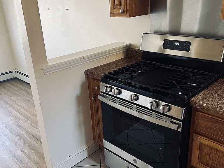 200 Central Ave — Photo 11