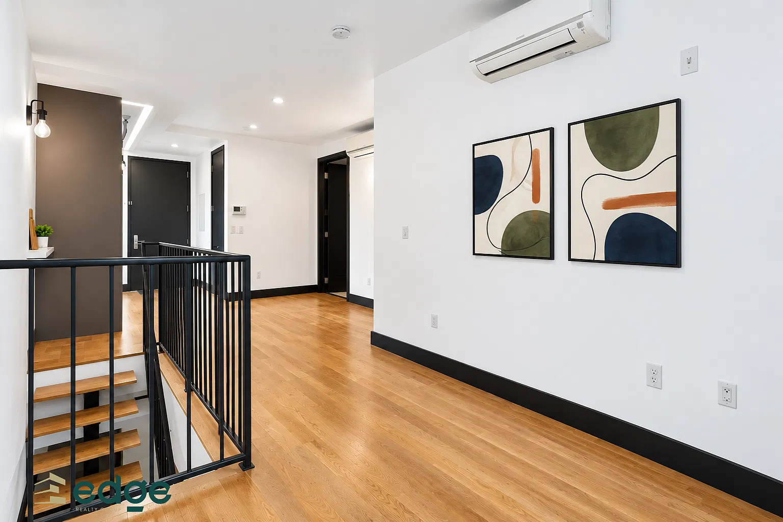 82 Jefferson Street — Photo 4