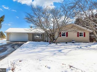 45 Massa Dr, Windsor, PA 17366