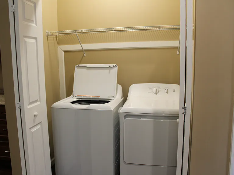 4263 Russell Blvd #4263 — Photo 5