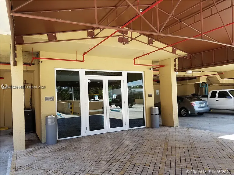 3500 Coral Way #812 — Photo 43