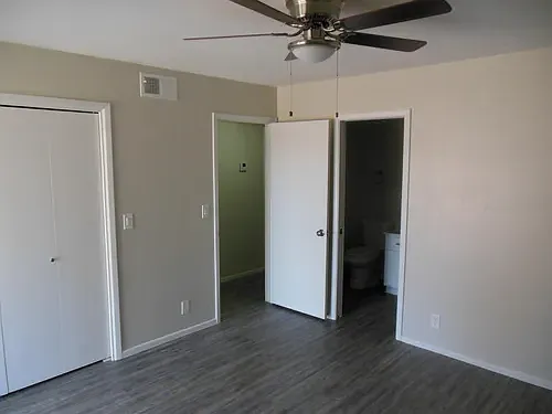 East View Apartments — Photo 10