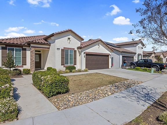 2nd image of 3610 E College Court