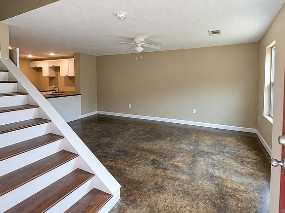2nd image of 1008 N Madison St