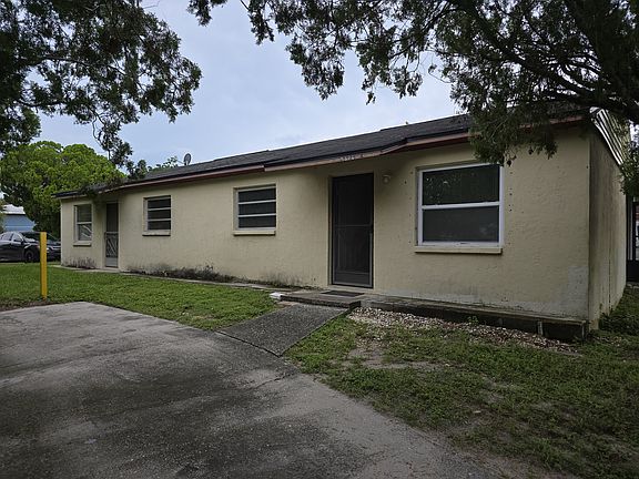 4th image of 2704 South Dr #A