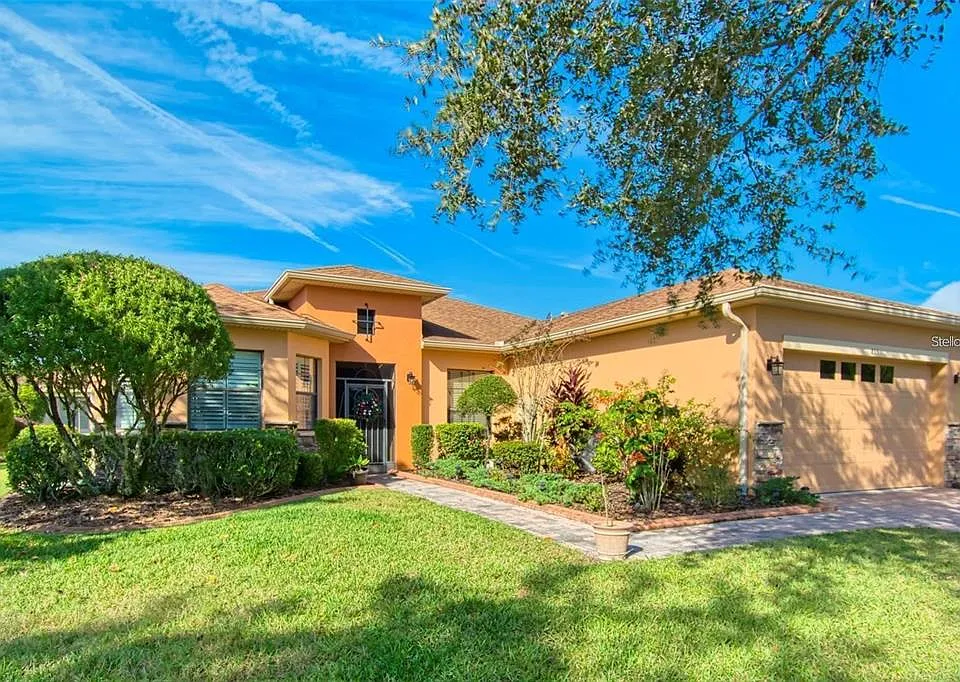 855 Bella Viana Rd