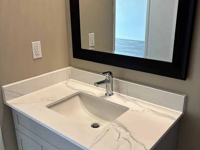 10 Dean Park Rd #1101 — Photo 25