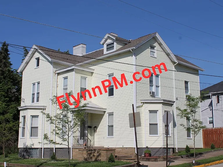 100 College Ave #2 — Photo 1