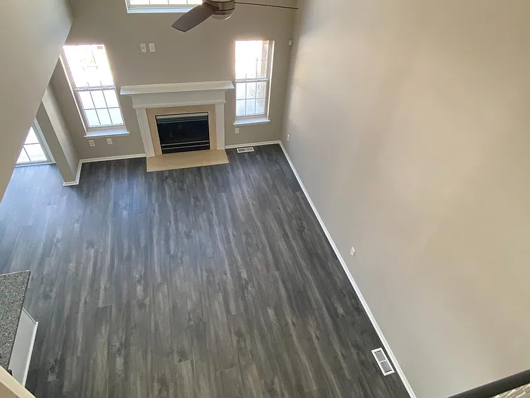 105 Hearthstone Ln — Photo 13