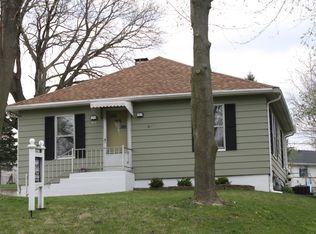 618 4th Ave, Dixon, IL 61021