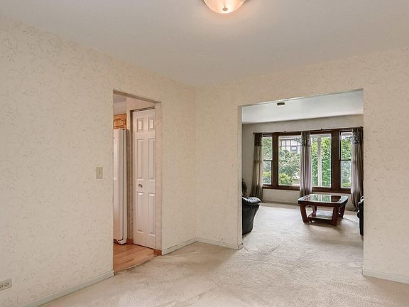 4th image of 1768 Dogwood Dr