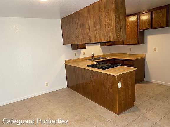 2nd image of 15721 Blaine Ave APT E