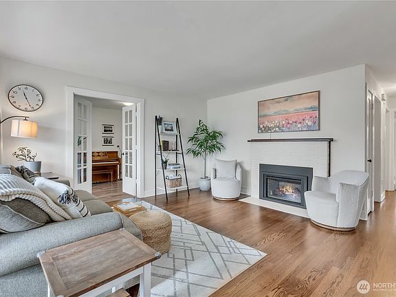 3rd image of 4609 N 18th Street