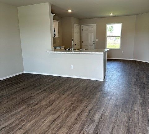 3rd image of 3213 E Jacob Ln