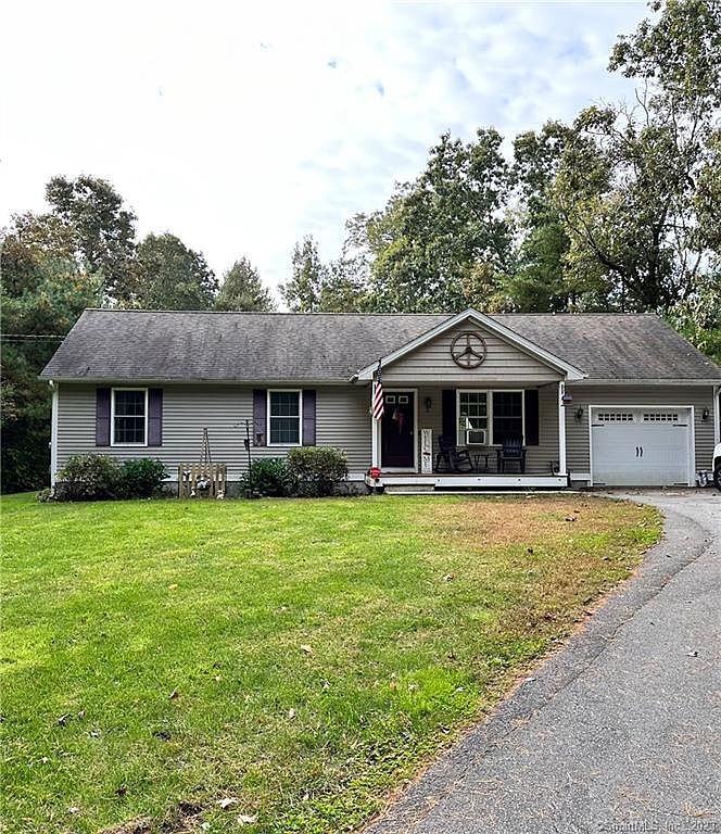 31 South St, Brooklyn, CT 06234 Zillow