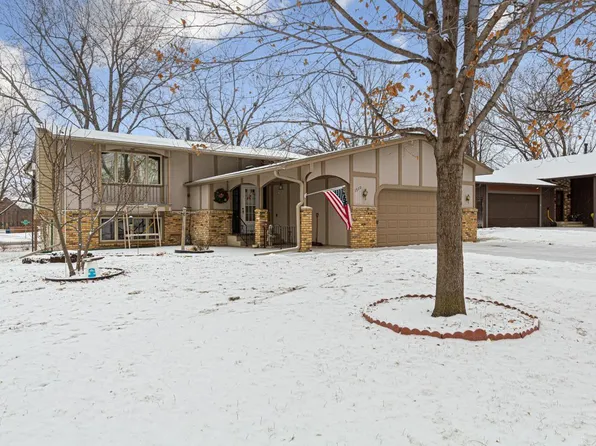 1509 Eisenhower Ct, Northfield, MN 55057