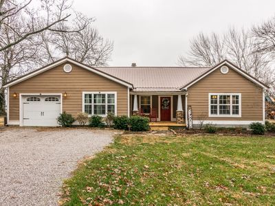386 Clearview Rd, Cottontown, TN, 37048