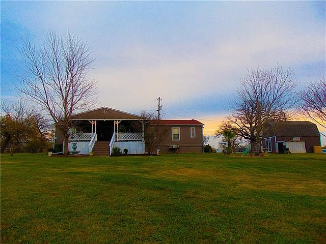1st image of 103 Oak Meadow Dr