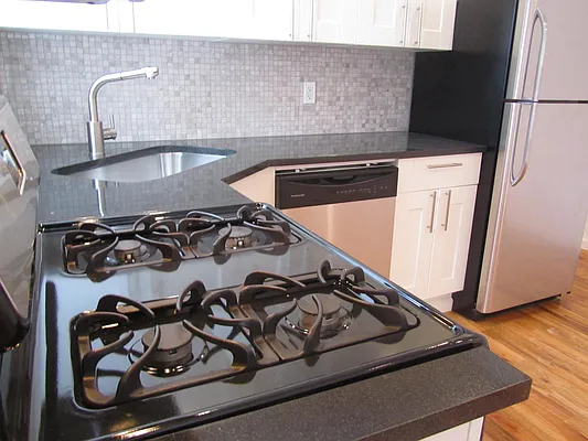 Rented by Bohemia Realty Group | media 37