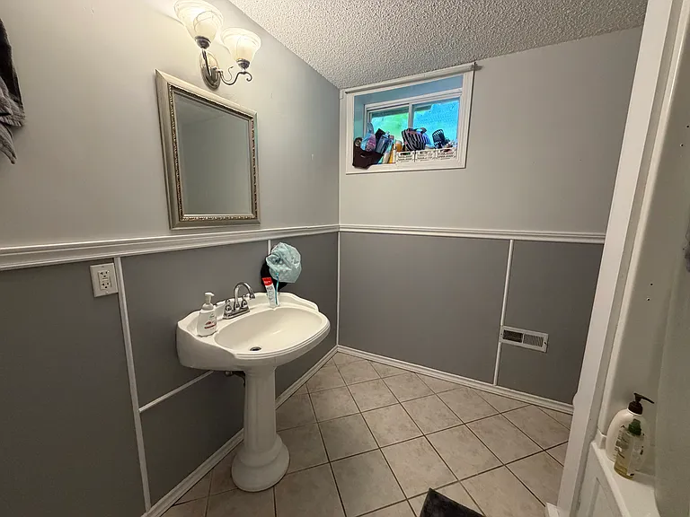 6 Hillcourt Dr — Photo 7