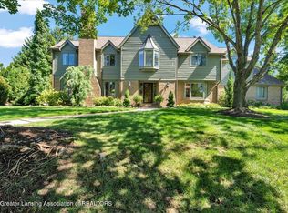 1352 Foxcroft Rd, East Lansing, MI 48823
