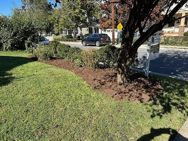 4608 W Virginia Ave — Photo 3