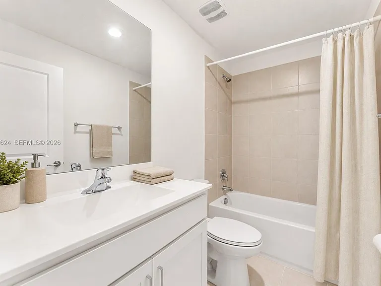 5010 Genove Pl #5010 — Photo 18