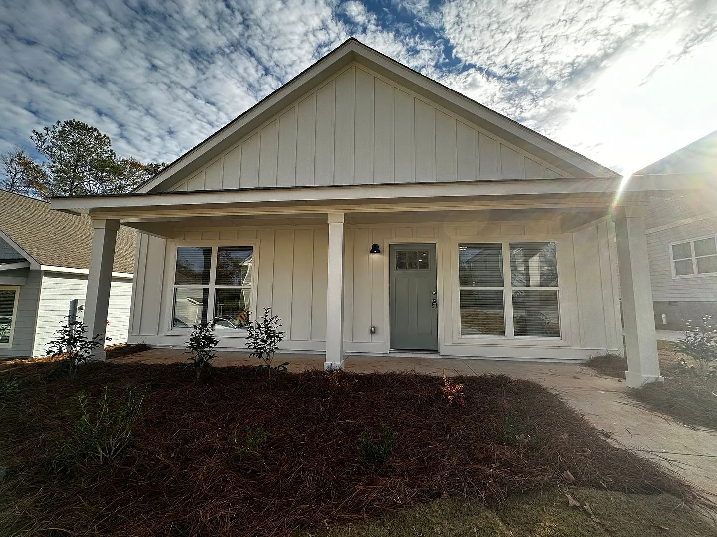 Pre-Leasing August 10th 2027! — Photo 1