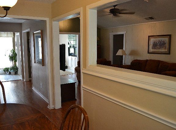 5th image of 115 E Sierra Cir