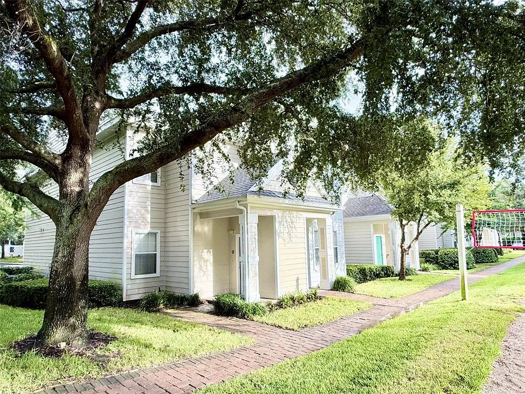 2 bed, 2.0 bath, 1264 sqft, $1,825 — Photo 3