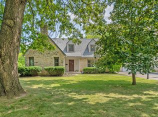 300 S Broadleigh Rd, Columbus, OH 43209