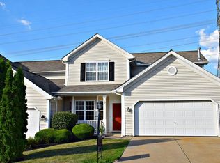 337 Dartmouth Trl, Sagamore Hills, OH 44067