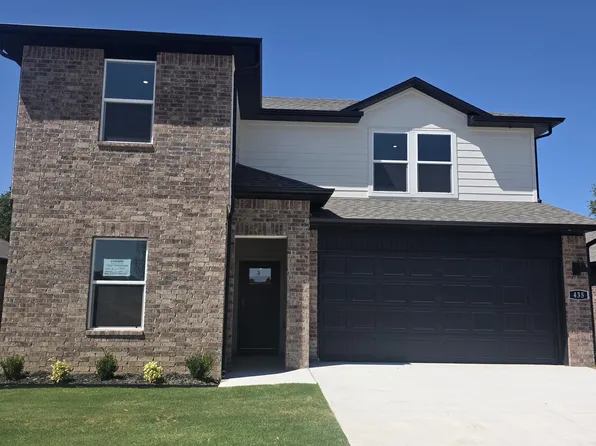 435 S Neon Ave, Fayetteville, AR