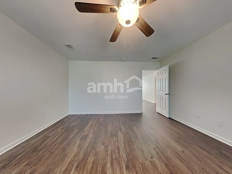 347 Southwilde Way — Photo 14