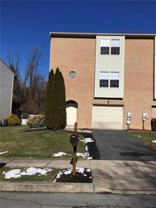 3467 Limestone Dr, Whitehall, PA, 18052