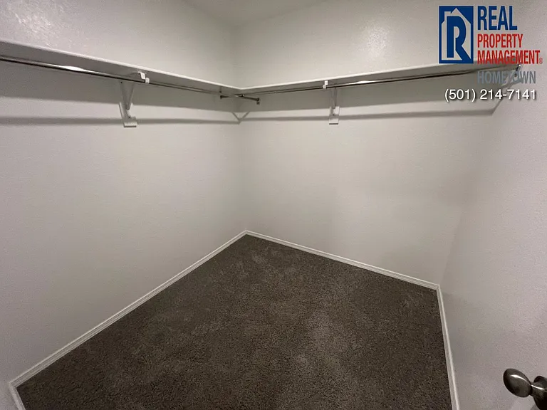 2248 Bentwood Dr — Photo 13