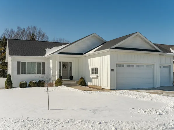 1923 Spruce Meadows Dr SE, Rochester, MN 55904