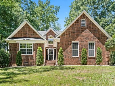 100 Diamond Dr, Mooresville, NC, 28117